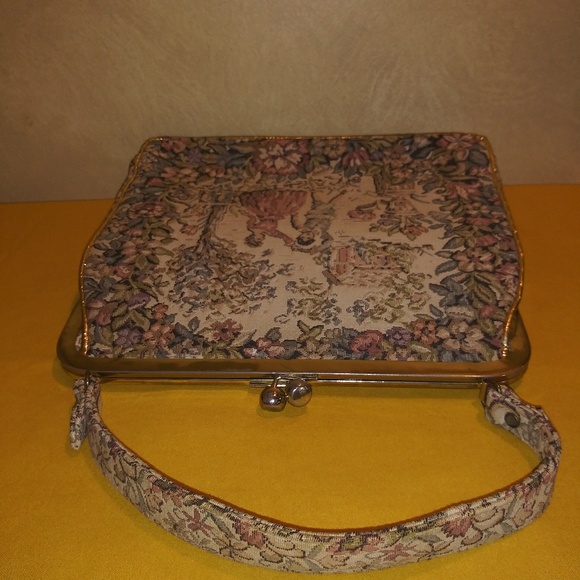 JR Miami - Picture 2 of 7